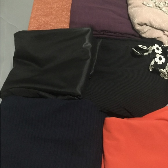 7 Fabrics and accessories for sewing - Picture 3 of 5